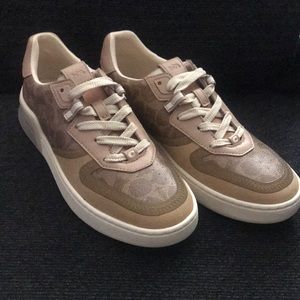 Coach women’s sneaker